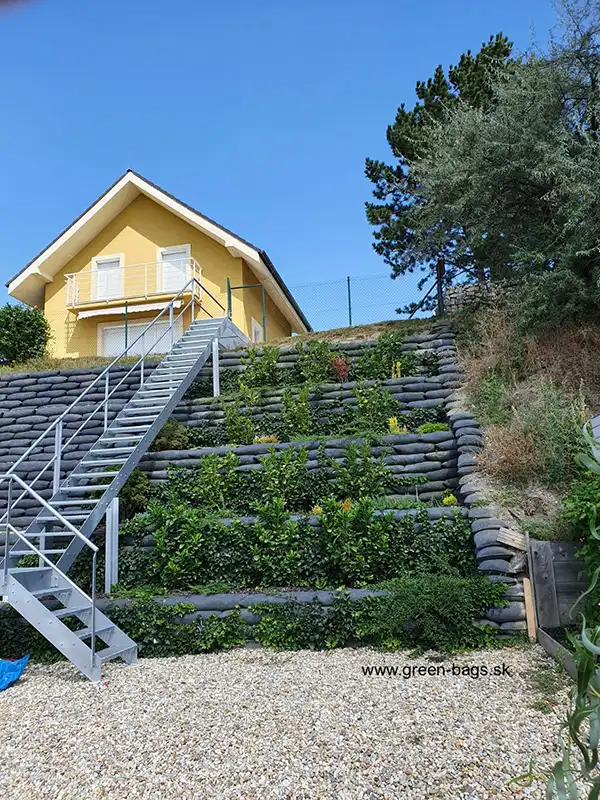 vegetačné oporné múry